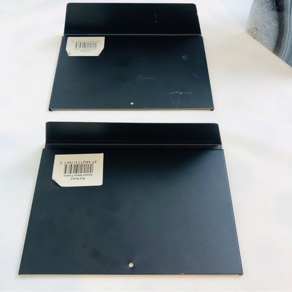 Studio Metals Set of Two 6 x 4 desk frames - Picture 14 of 16